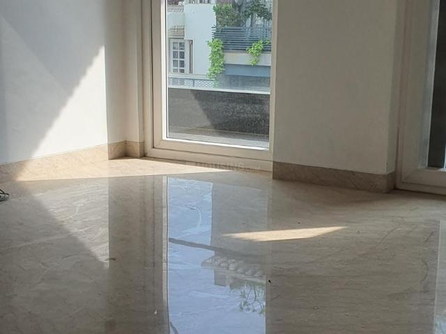 Flat for rent in South Delhi, Deri