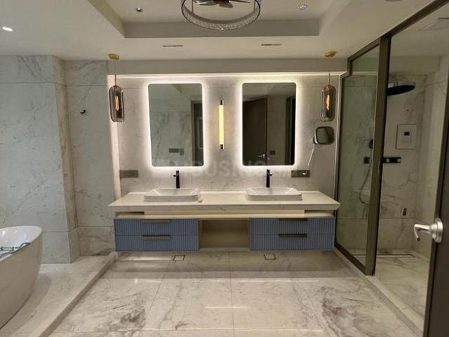 Flat for sale in South Delhi, Deri