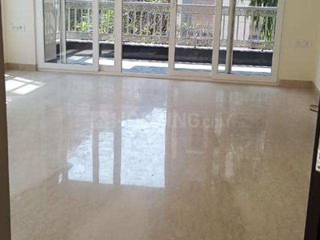Flat for rent in Deri