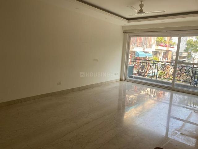 Flat for rent in Deri