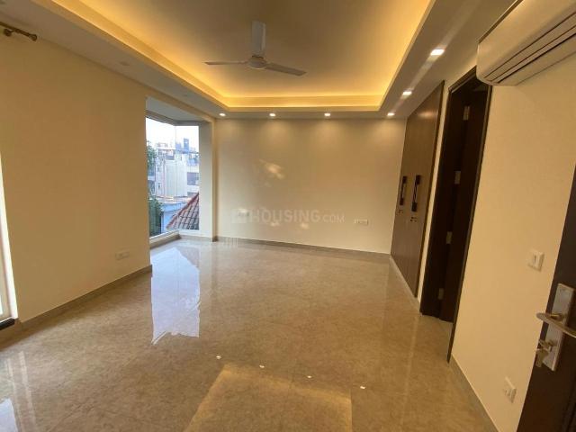 Flat for rent in Deri