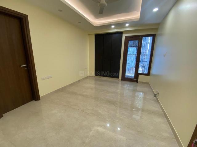Flat for rent in Deri
