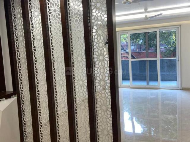 Flat for rent in Deri