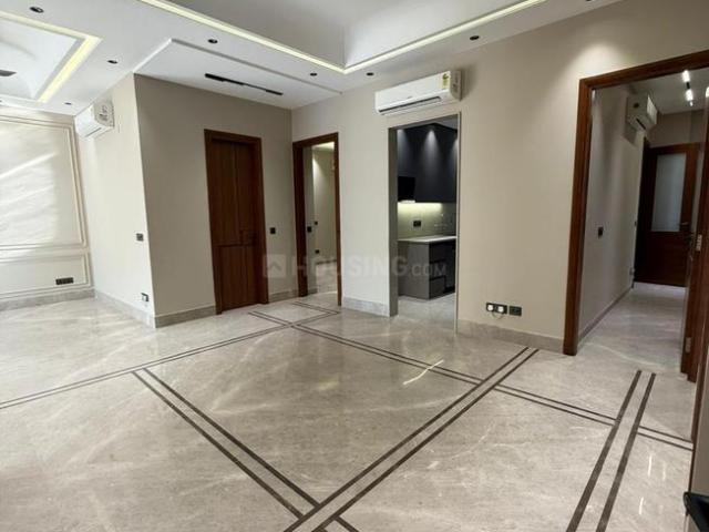 Flat for rent in Deri