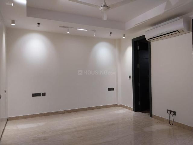 Flat for rent in Deri