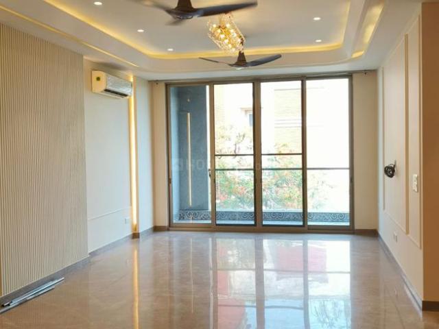 Flat for rent in Deri