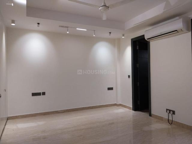 Flat for rent in Deri