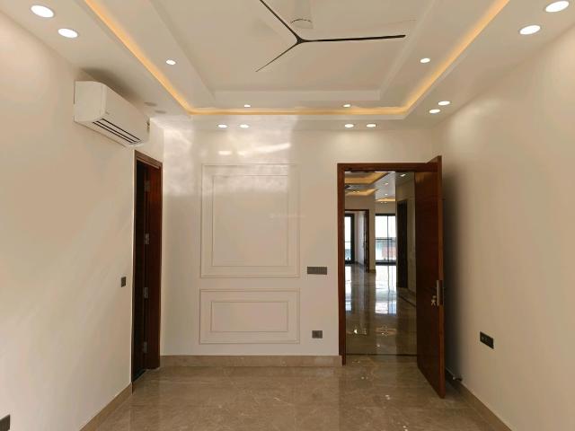 Flat for rent in South Delhi, Deri