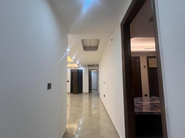 Flat for rent in South Delhi, Deri