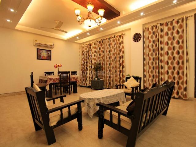 Flat for rent in South Delhi, Deri