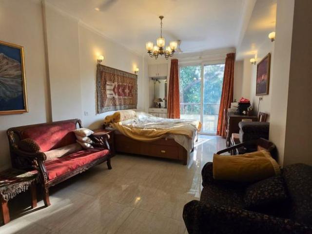 Flat for sale in South Delhi, Deri