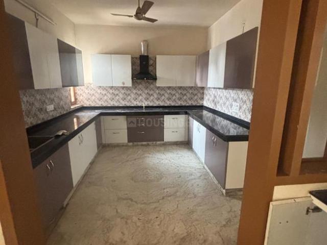 Flat for rent in Hariana