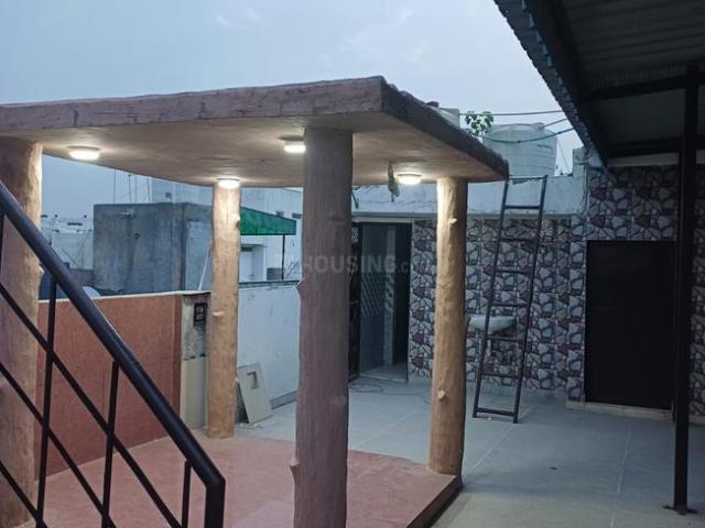 Flat for rent in North West Delhi, Deri