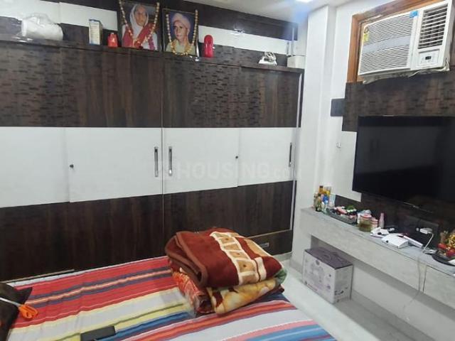 Flat for sale in North West Delhi, Deri