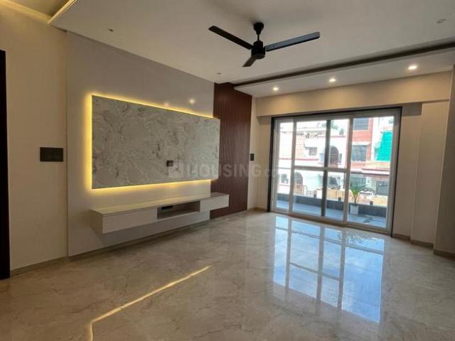 Flat for sale in Hariana