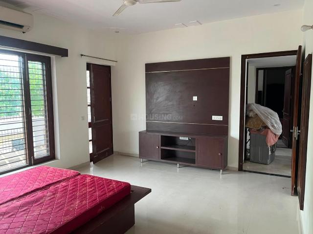 Flat for rent in Hariana