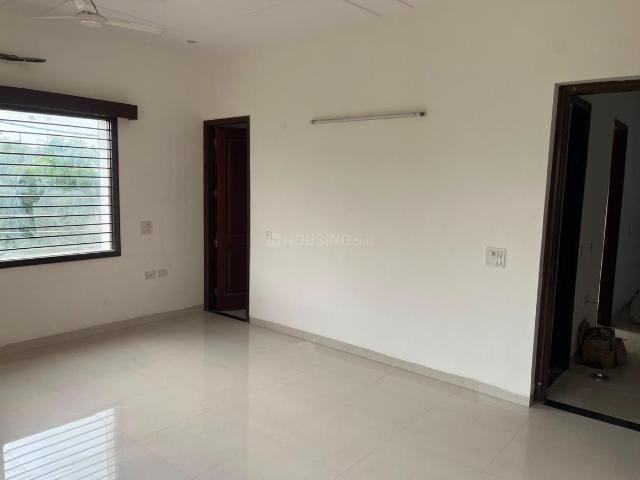 Flat for rent in Sector 17, Faridabad