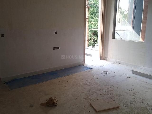 Flat for sale in North Delhi, Deri