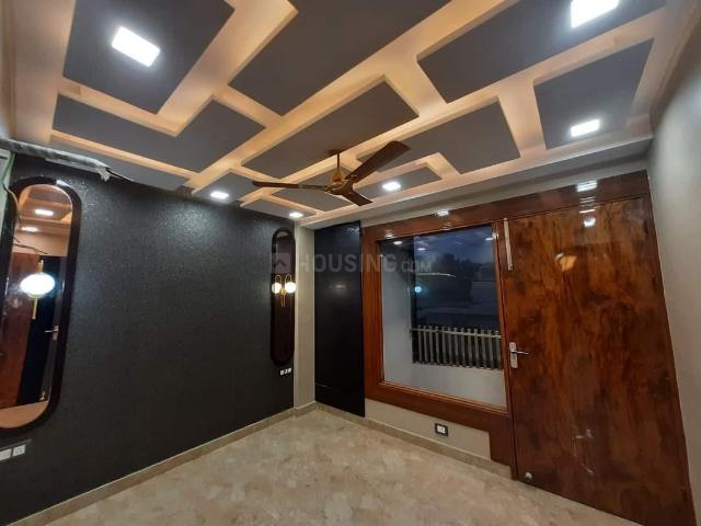 Flat for sale in South West Delhi, Deri