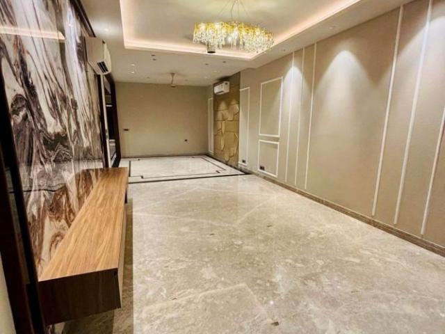 Flat for rent in Hariana