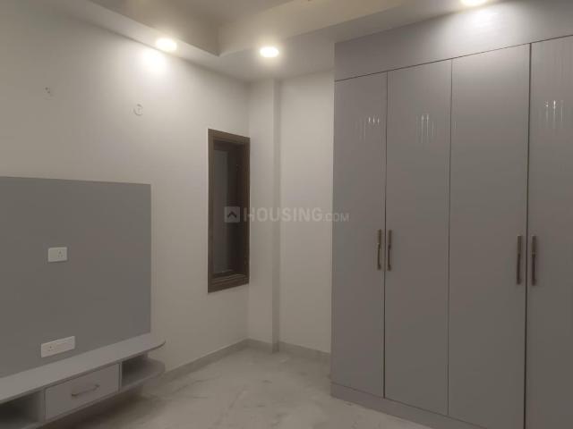 Flat for rent in North West Delhi, Deri