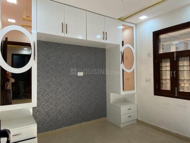 Flat for rent in North West Delhi, Deri