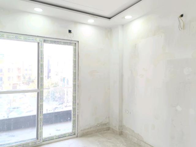 Flat for sale in Abdullahpur