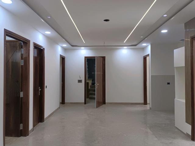 Flat for sale in Abdullahpur