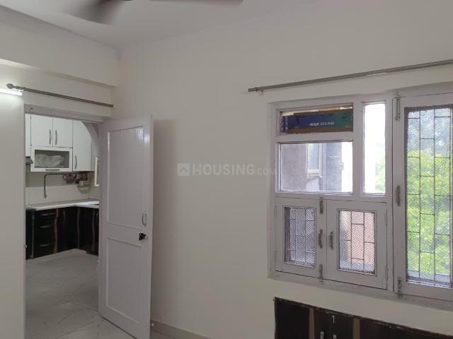 Flat for sale in North West Delhi, Deri