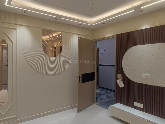 Flat for sale in North West Delhi, Deri