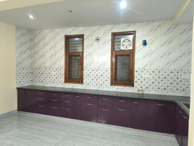 Flat for rent in Hariana