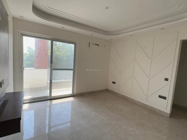 Flat for sale in Sector 28, Faridabad