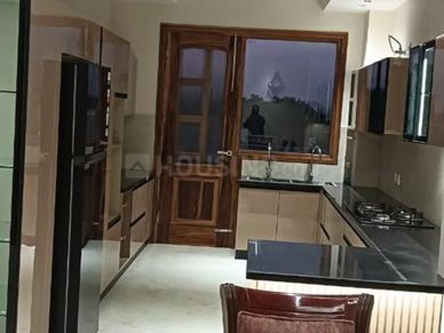 Flat for rent in Hariana