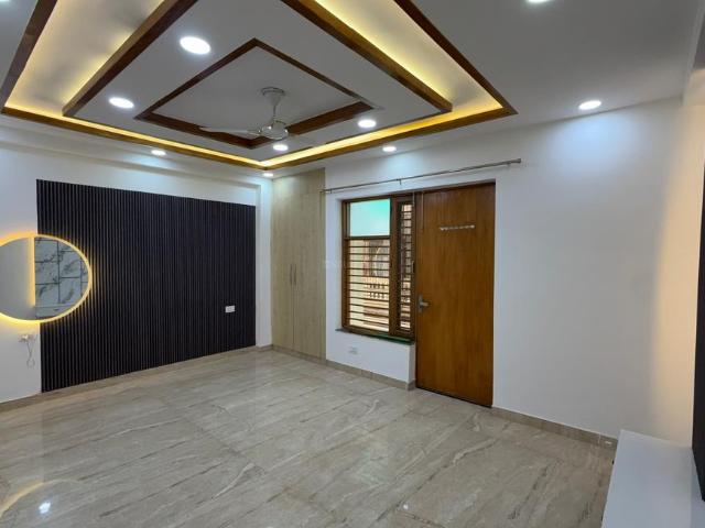 Flat for sale in Hariana