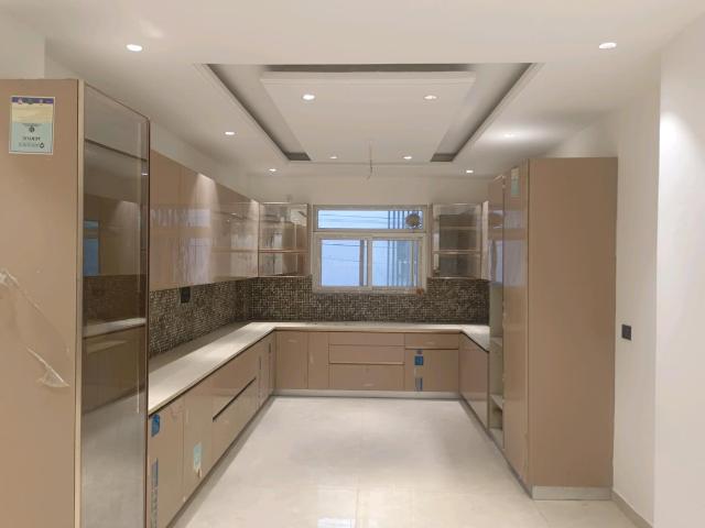Flat for sale in Hariana