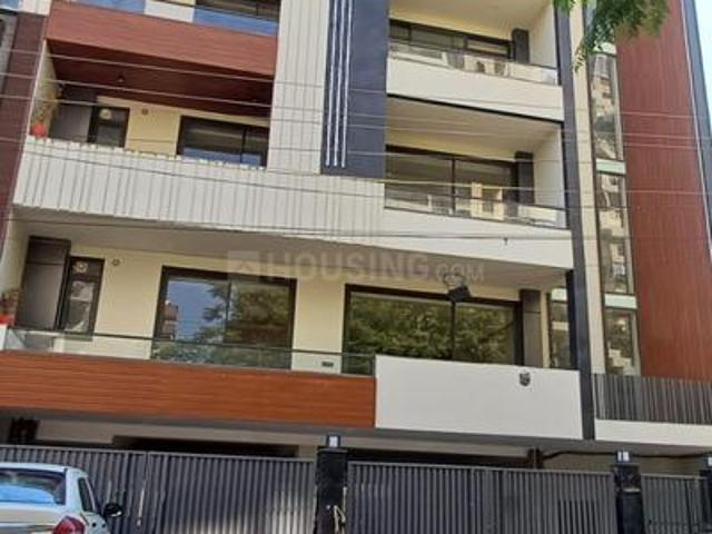 Flat for sale in Hariana