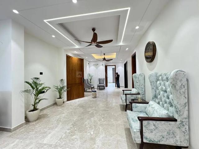 Flat for sale in Hariana