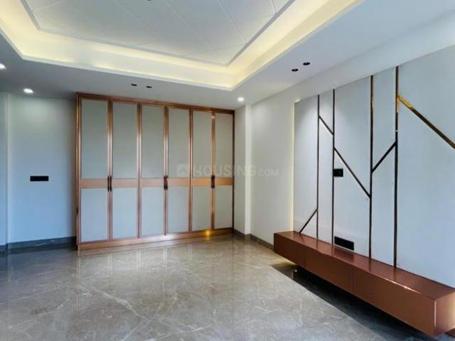 Flat for sale in Hariana