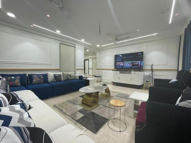 Flat for rent in Hariana