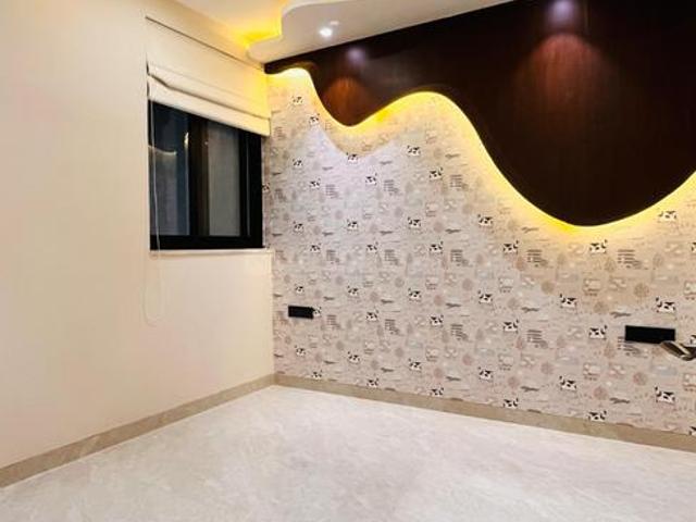 Flat for sale in Hariana