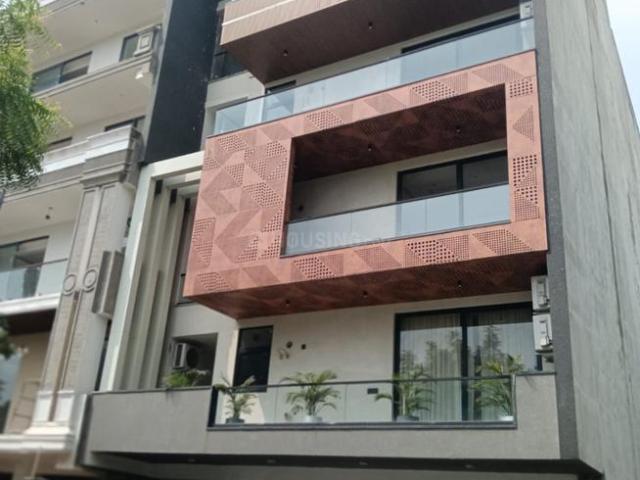 Flat for sale in Hariana