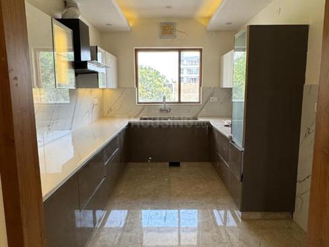 Flat for sale in Hariana