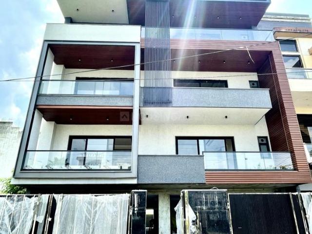 Flat for sale in Hariana