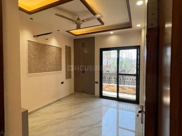 Flat for sale in Hariana