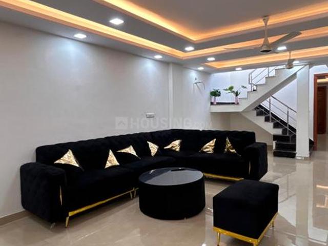 Flat for rent in Deri