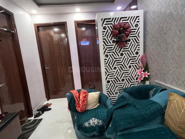 Flat for sale in North West Delhi, Deri