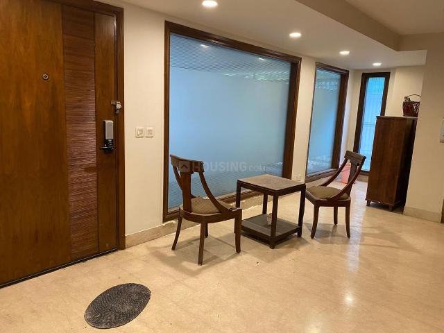 Flat for rent in Deri
