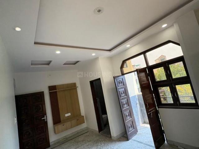 Flat for sale in West Delhi, Deri