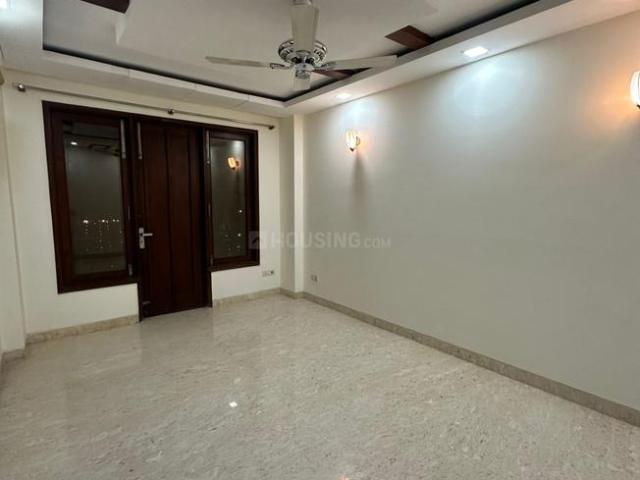 Flat for rent in Deri