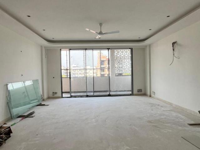 Flat for rent in Hariana